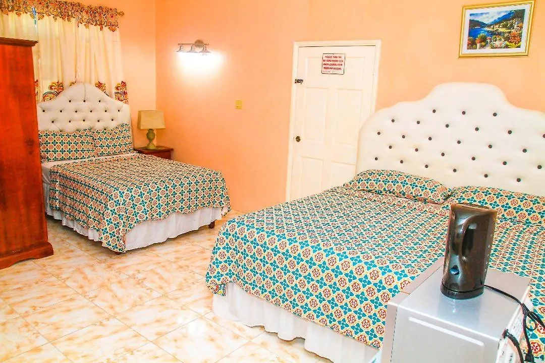 Dela De-Rose Guest House Negril Jamaica