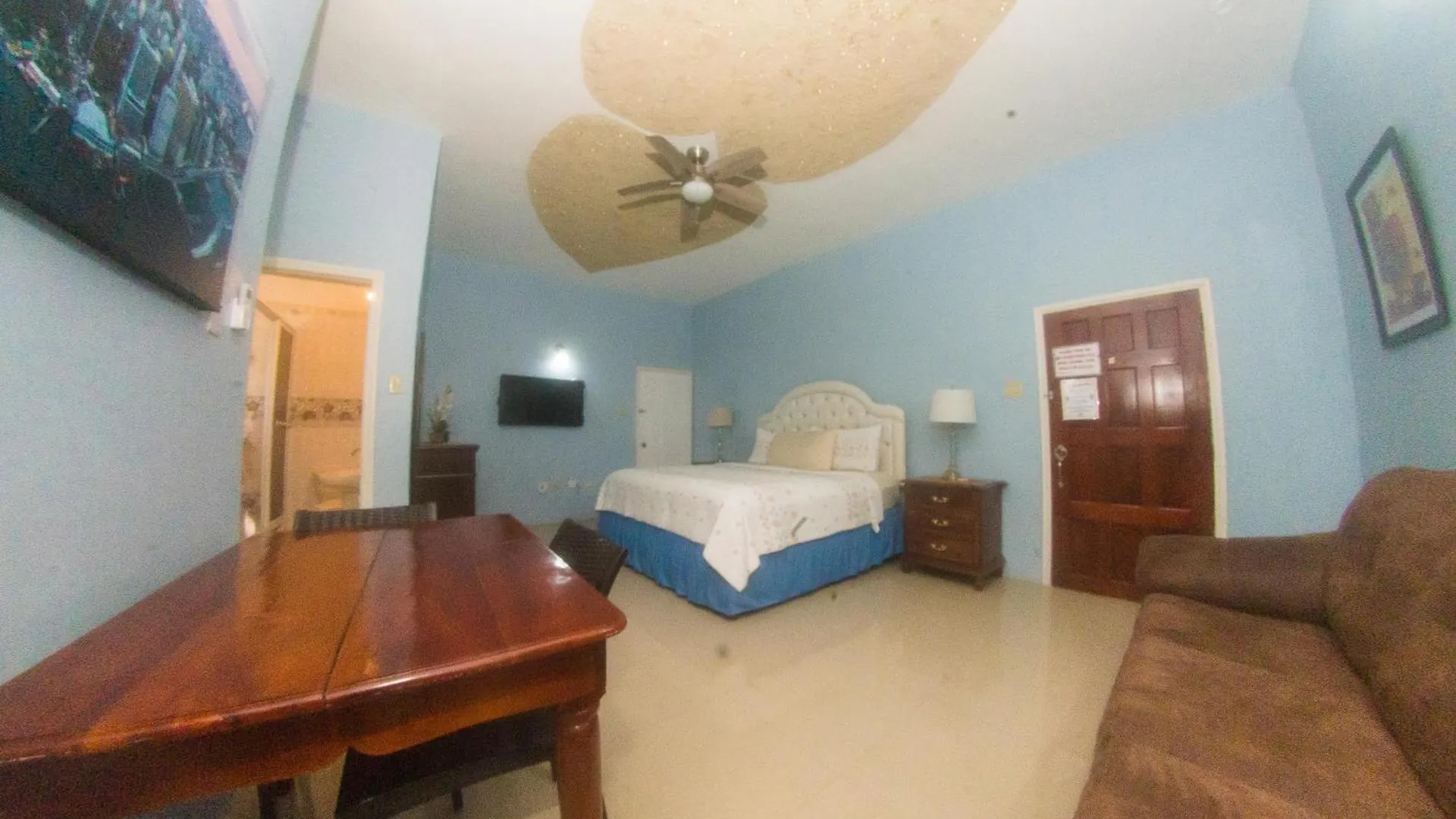 Dela De-Rose Guest House Negril Jamaica