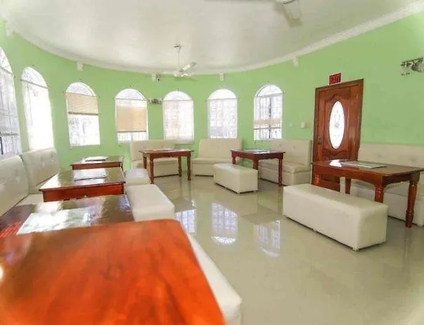 Dela De-Rose Guest House Negril Jamaica 牙买加
